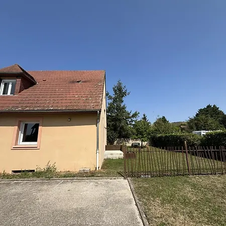 Contemporain Cote Sioule A Ebreuil, 4 Pers, Jardin - Fr-1-489-551 Prázdninový dům