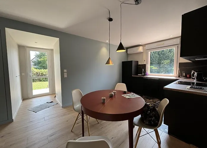 Contemporain Cote Sioule A Ebreuil, 4 Pers, Jardin - Fr-1-489-551 Ebreuil